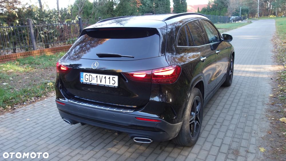 Mercedes-Benz GLA 200 d 4-Matic AMG Line 8G-DCT - 5