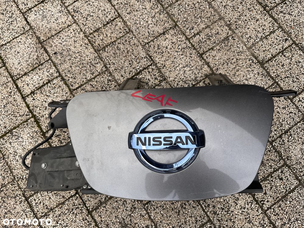 NISSAN LEAF I ZE0 KAD PORT LADOWANIA KLAPKA OBUDOWA - 1