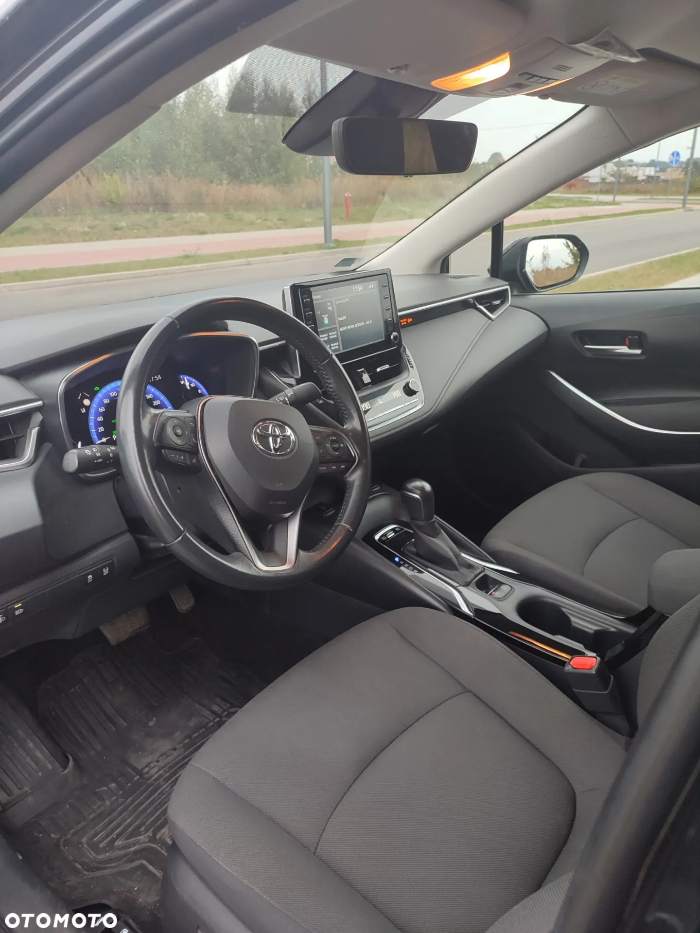 Toyota Corolla - 11