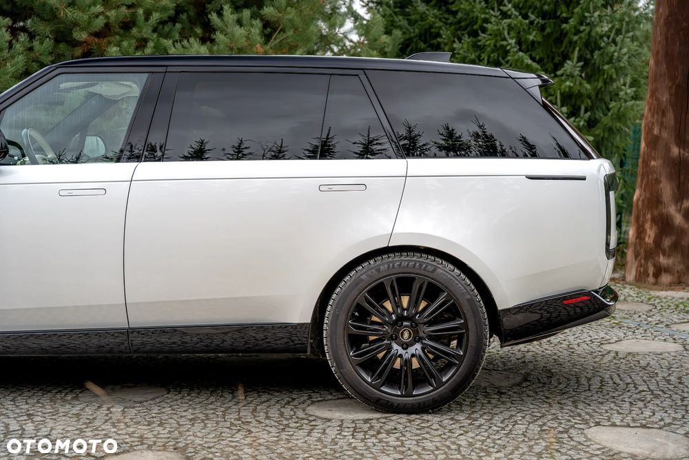 Land Rover Range Rover 4.4 V8 P535 LWB Autobiography 7os - 17