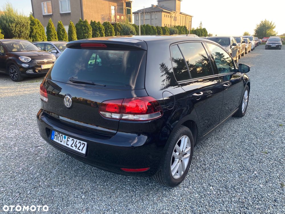 Volkswagen Golf 1.6 Highline - 35