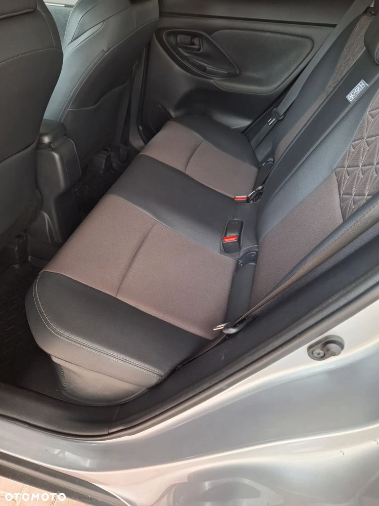 Toyota Yaris Cross Hybrid 1.5 Executive - 9