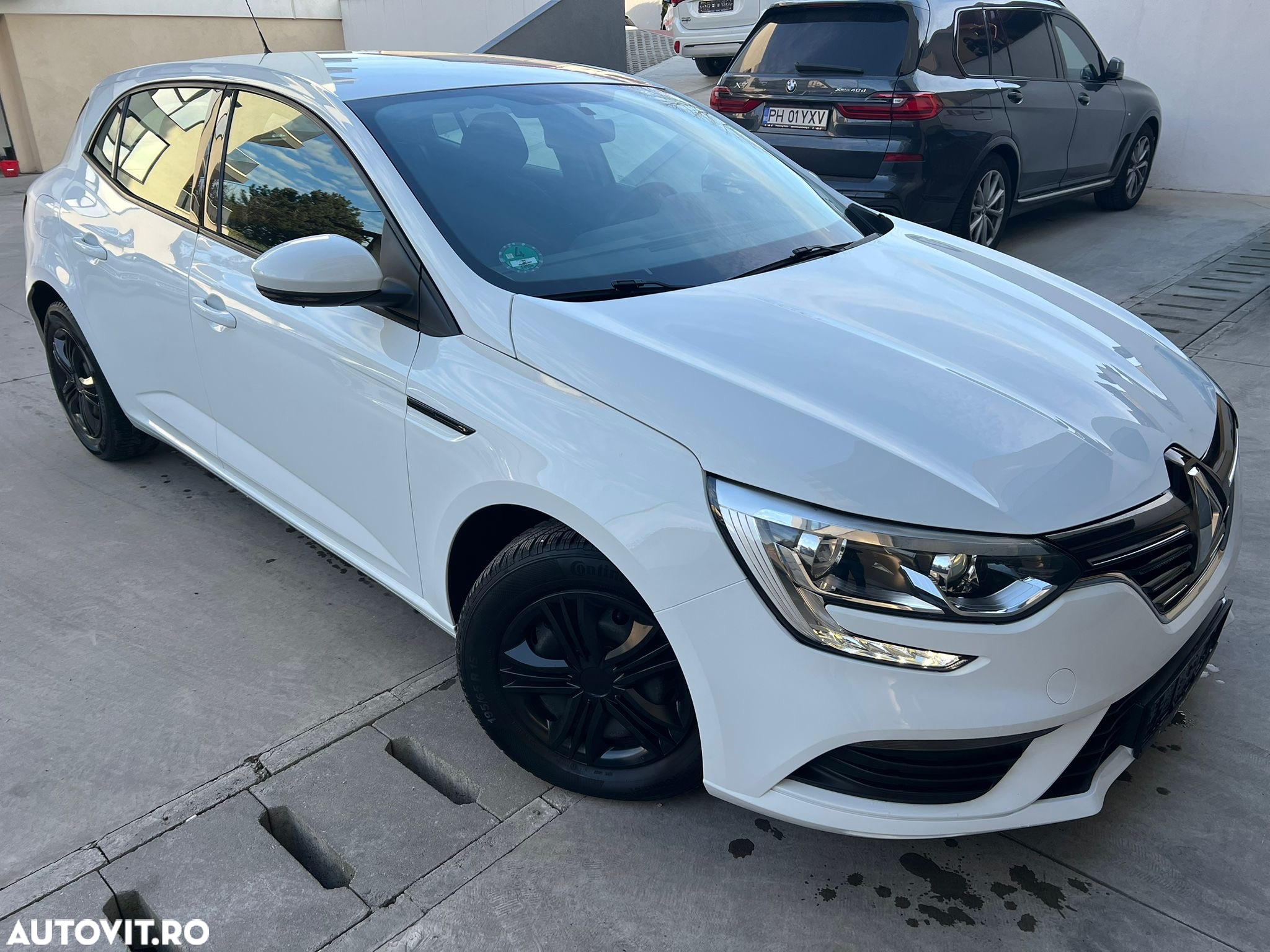 Renault Megane ENERGY TCe Life - 18