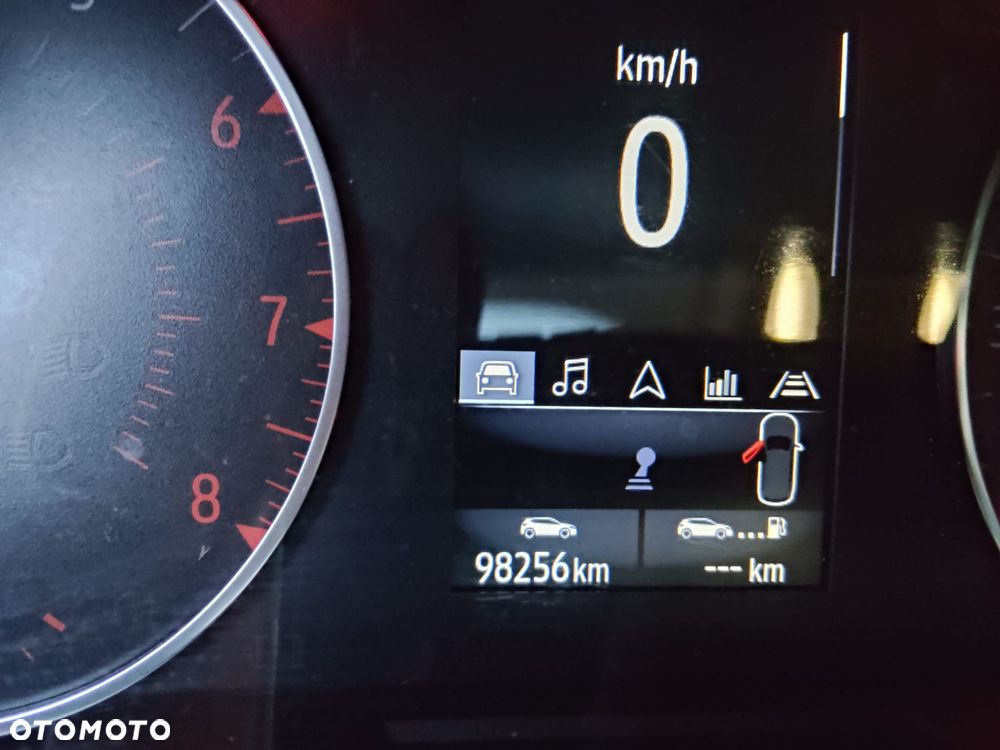 Renault Clio TCe 100 INTENS - 8