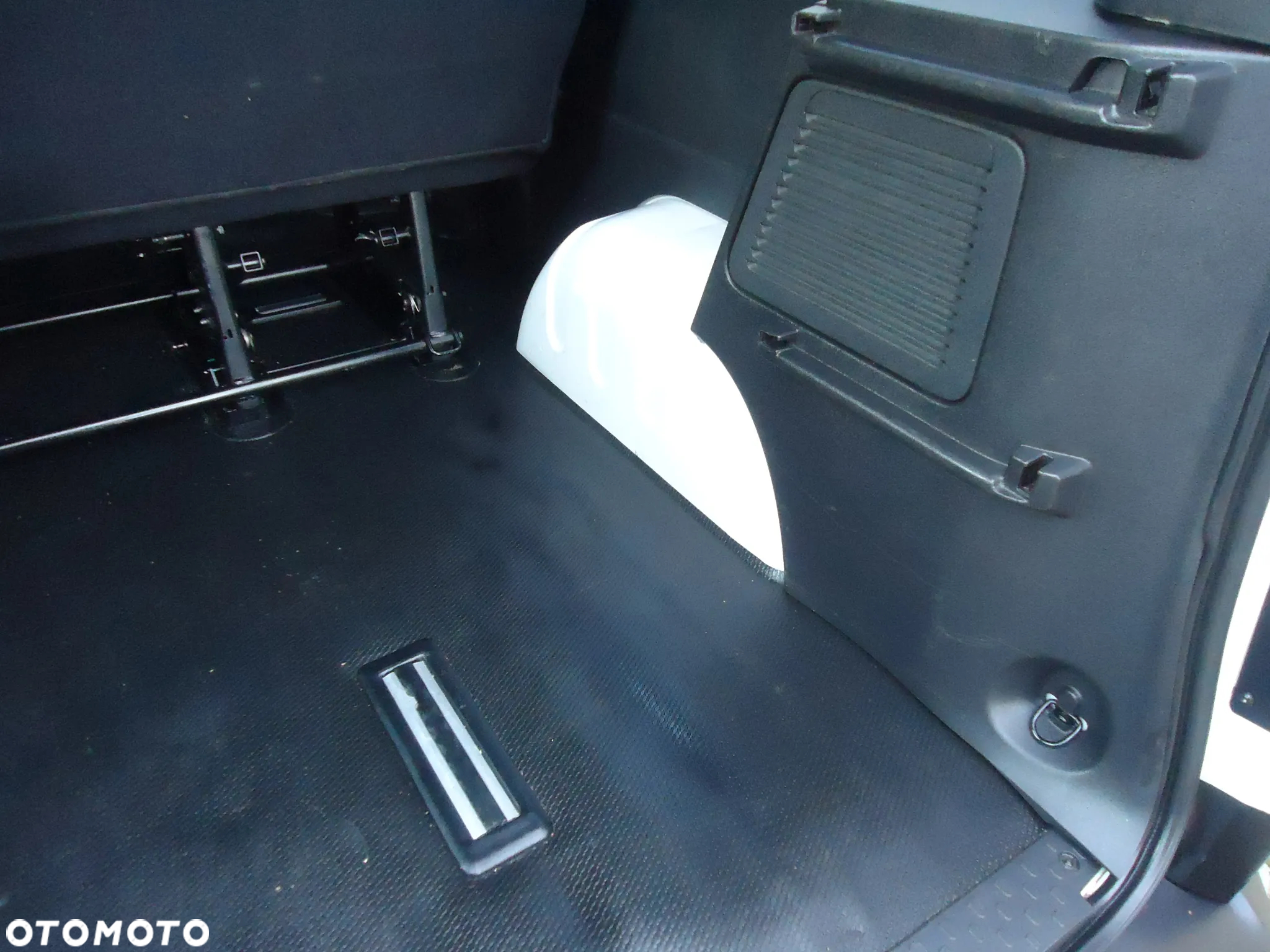 Renault Trafic - 22