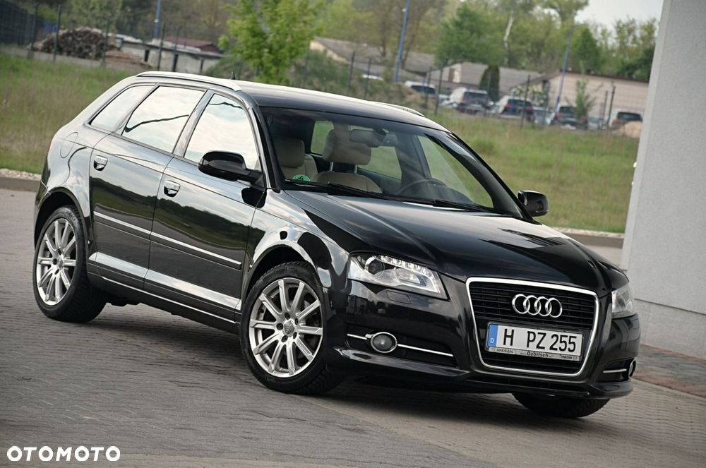 Audi A3 Sportback - 3