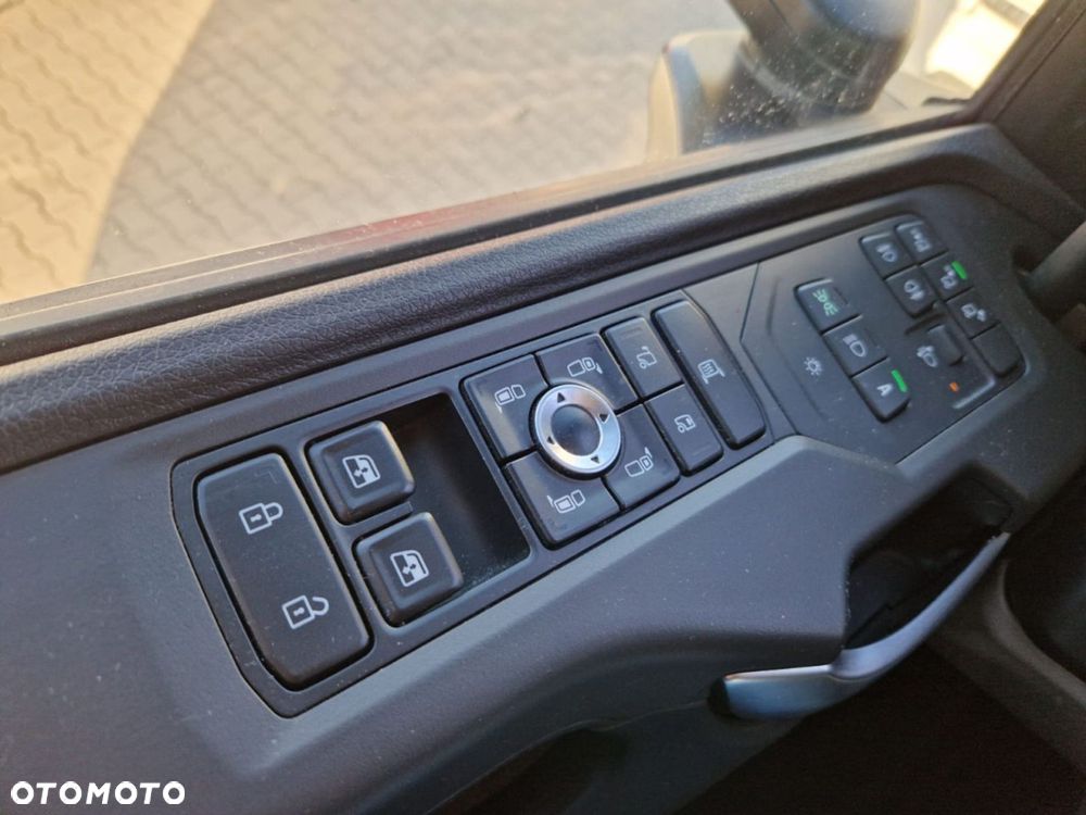 Scania S500A4x2NB ( Przód Na Poduszce ) - 14