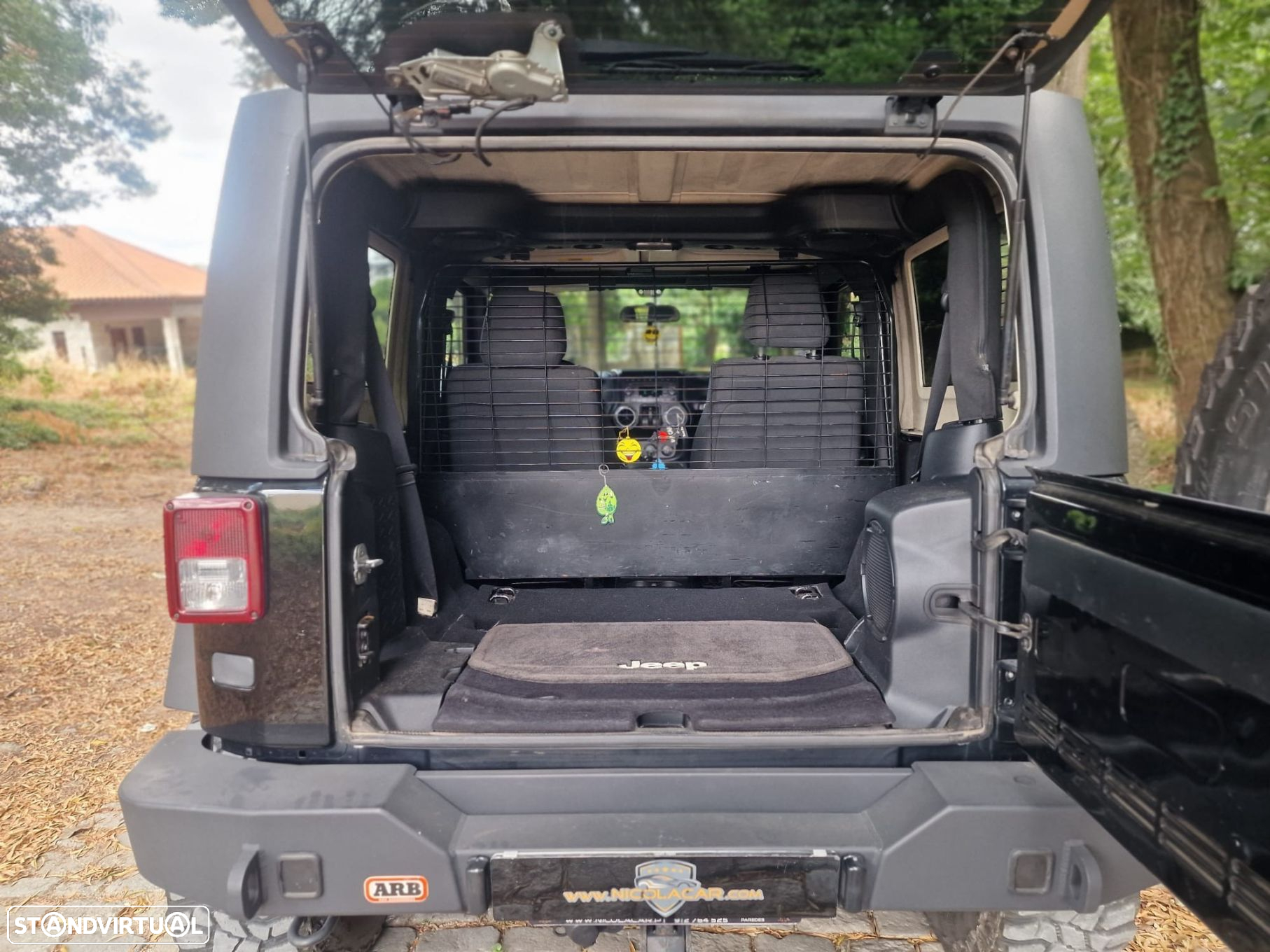 Jeep Wrangler - 51