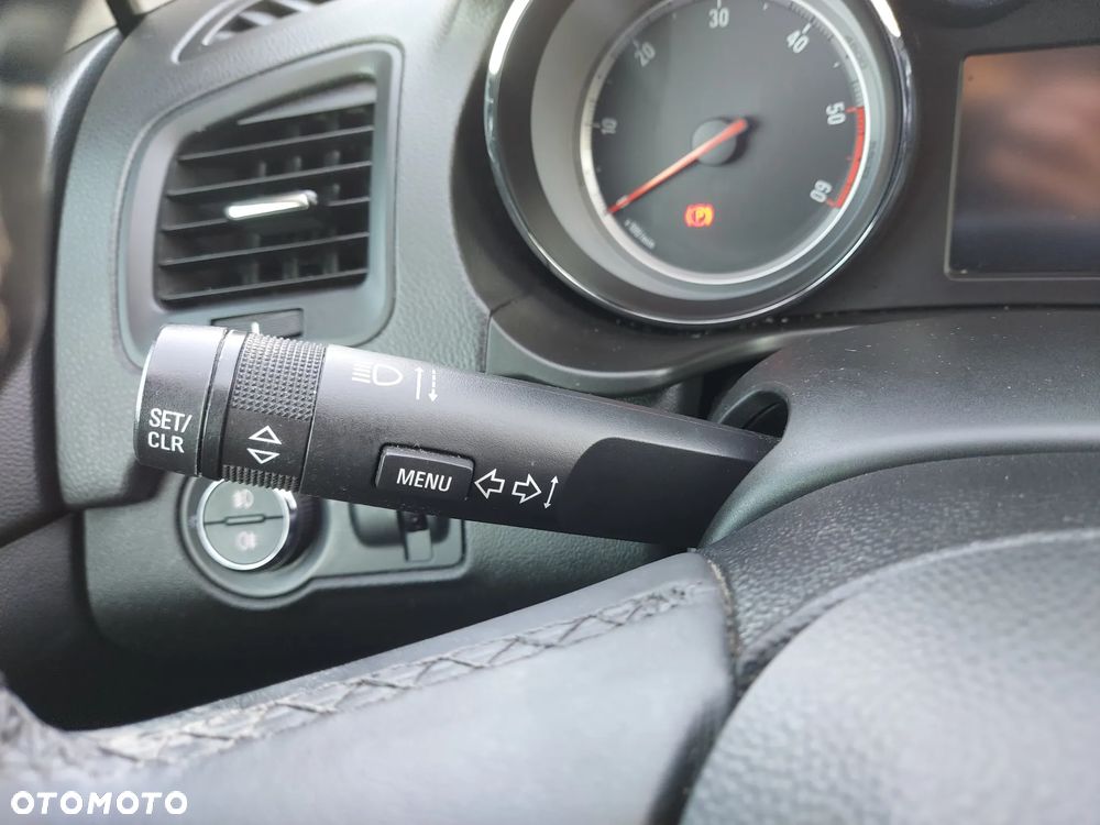 Opel Insignia 2.0 CDTI Cosmo - 14