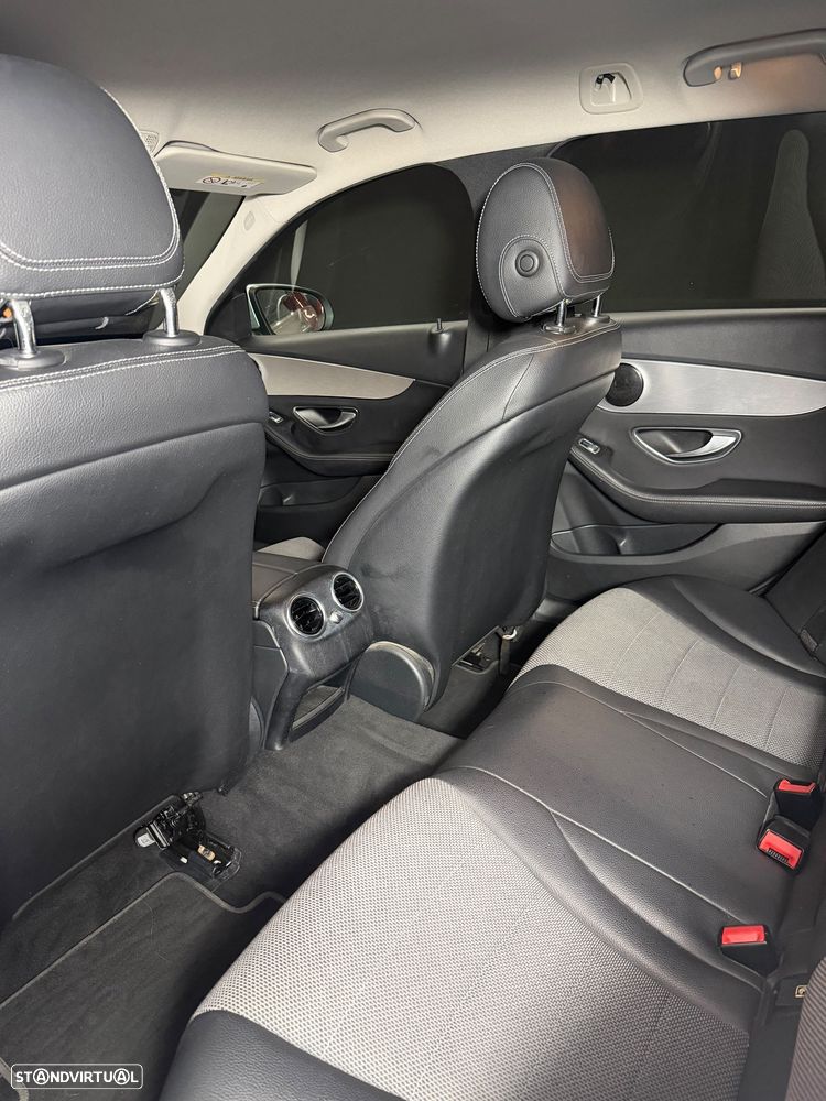 Mercedes-Benz C 350 e - 11