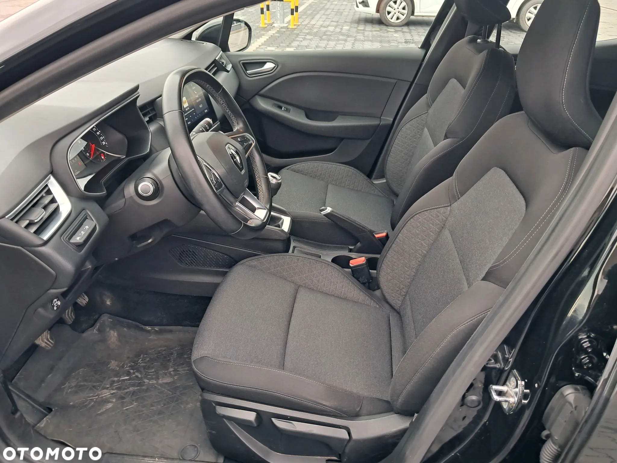 Renault Clio 1.0 TCe Zen - 21
