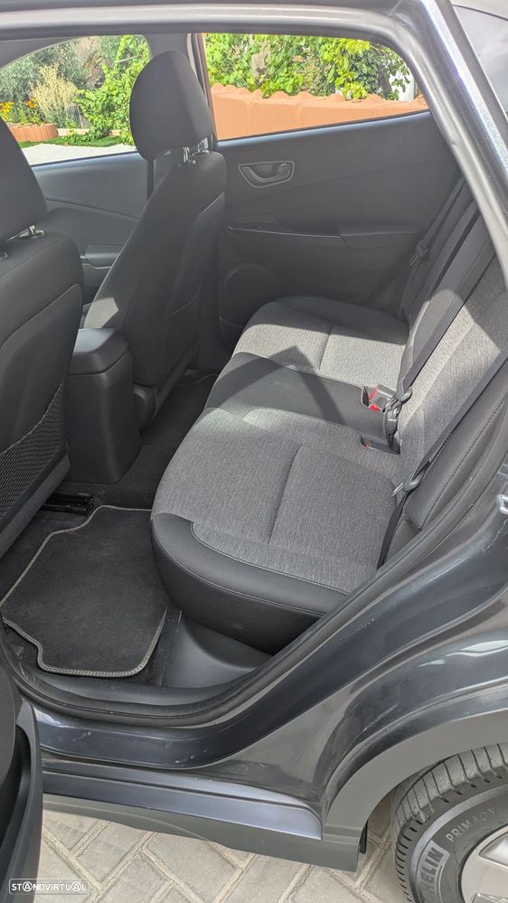 Hyundai Kauai 39 kWh Executive - 12