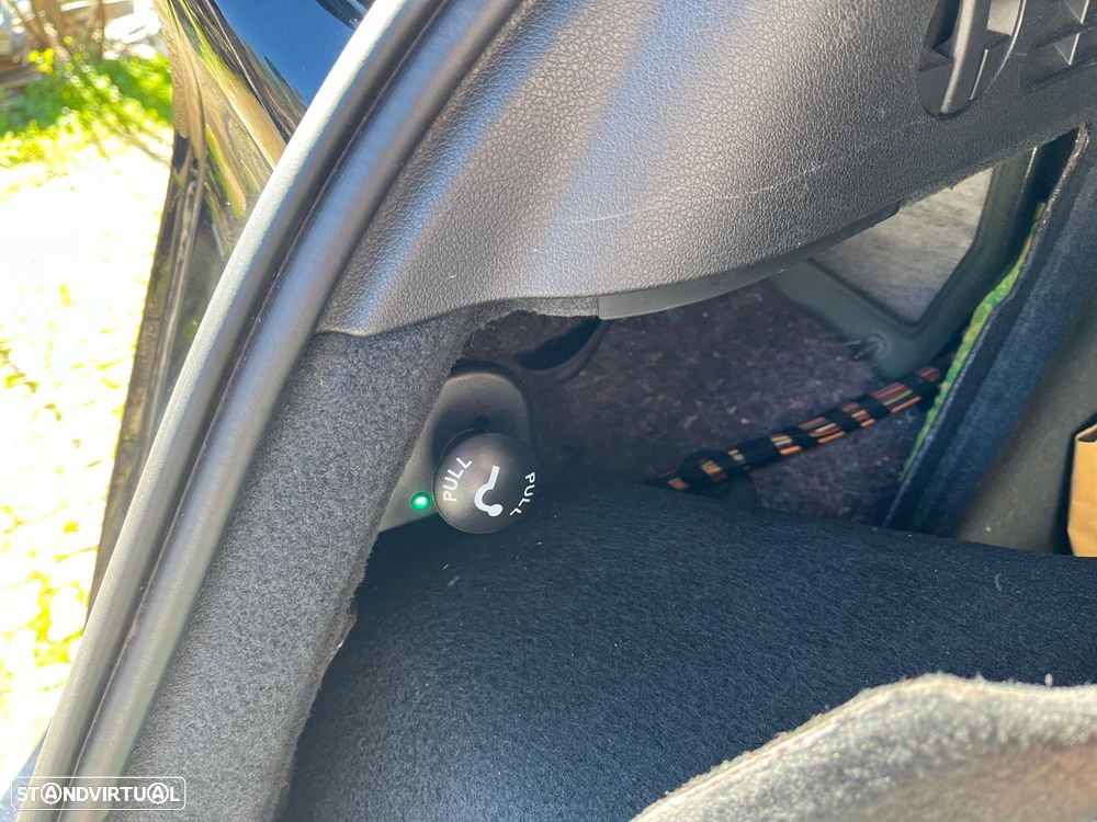 Audi Q3 2.0 TDI quattro Sport Edition S-tronic - 9