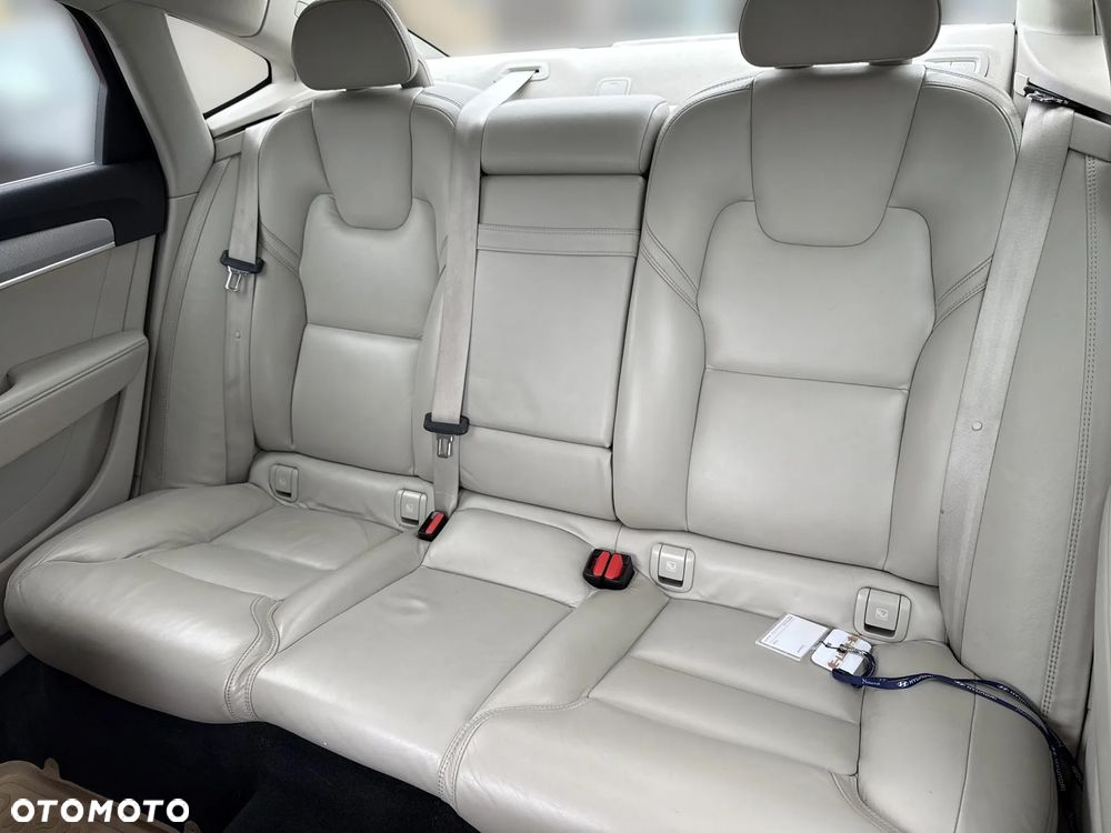 Volvo S90 D5 AWD Inscription - 16