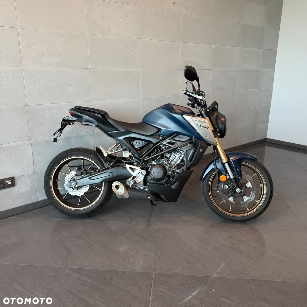 Honda CB - 2