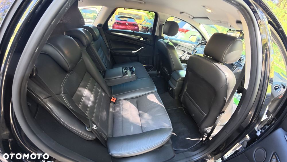 Ford Mondeo - 7