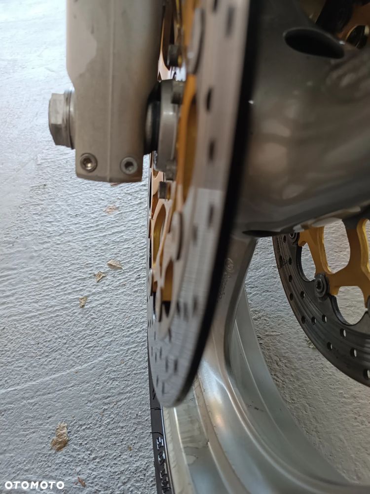 Moto Guzzi Breva - 19