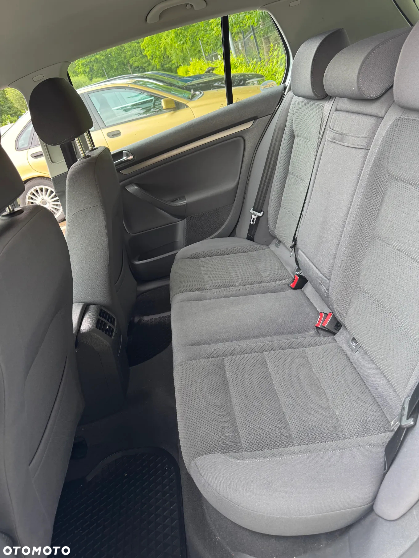 Volkswagen Golf V 1.6 FSI Trendline - 15