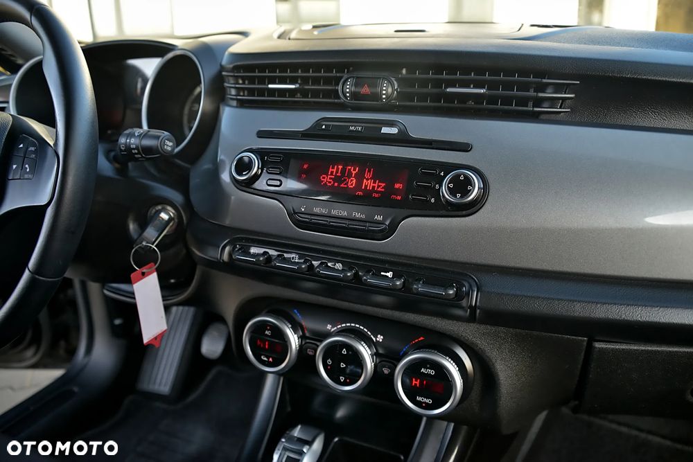 Alfa Romeo Giulietta 1.4 TB 16V Turismo - 30