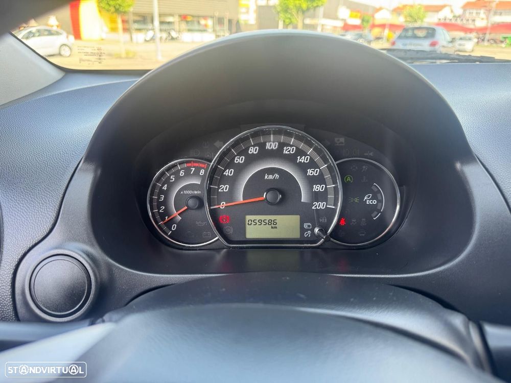Mitsubishi Space Star 1.2 Intense - 11