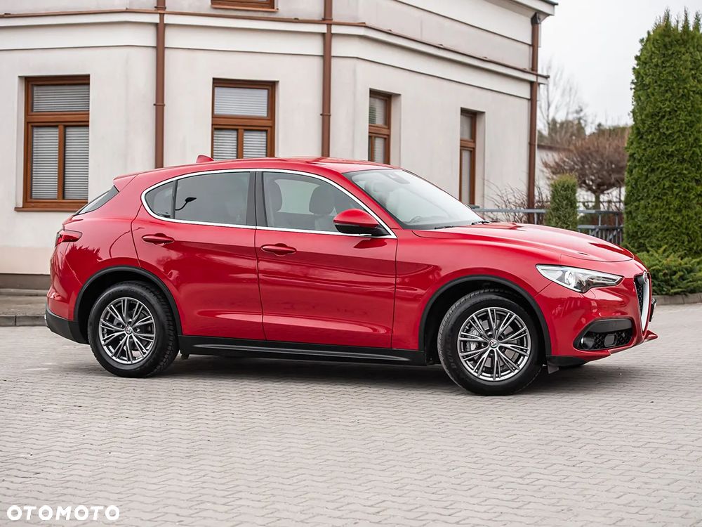 Alfa Romeo Stelvio 2.2 16V AT8 Executive - 3
