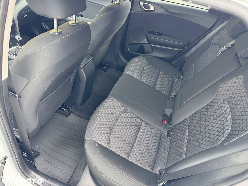 Kia Ceed 1.4 T-GDI OPF Spirit - 25