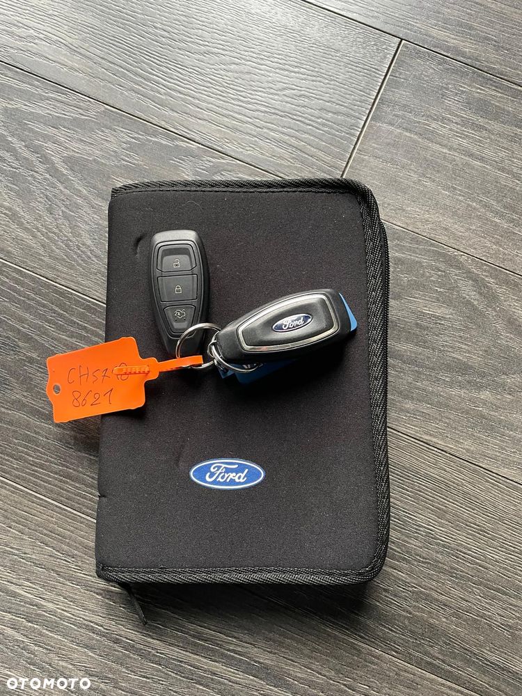 Ford C-MAX 1.5 EcoBoost Titanium ASS - 38