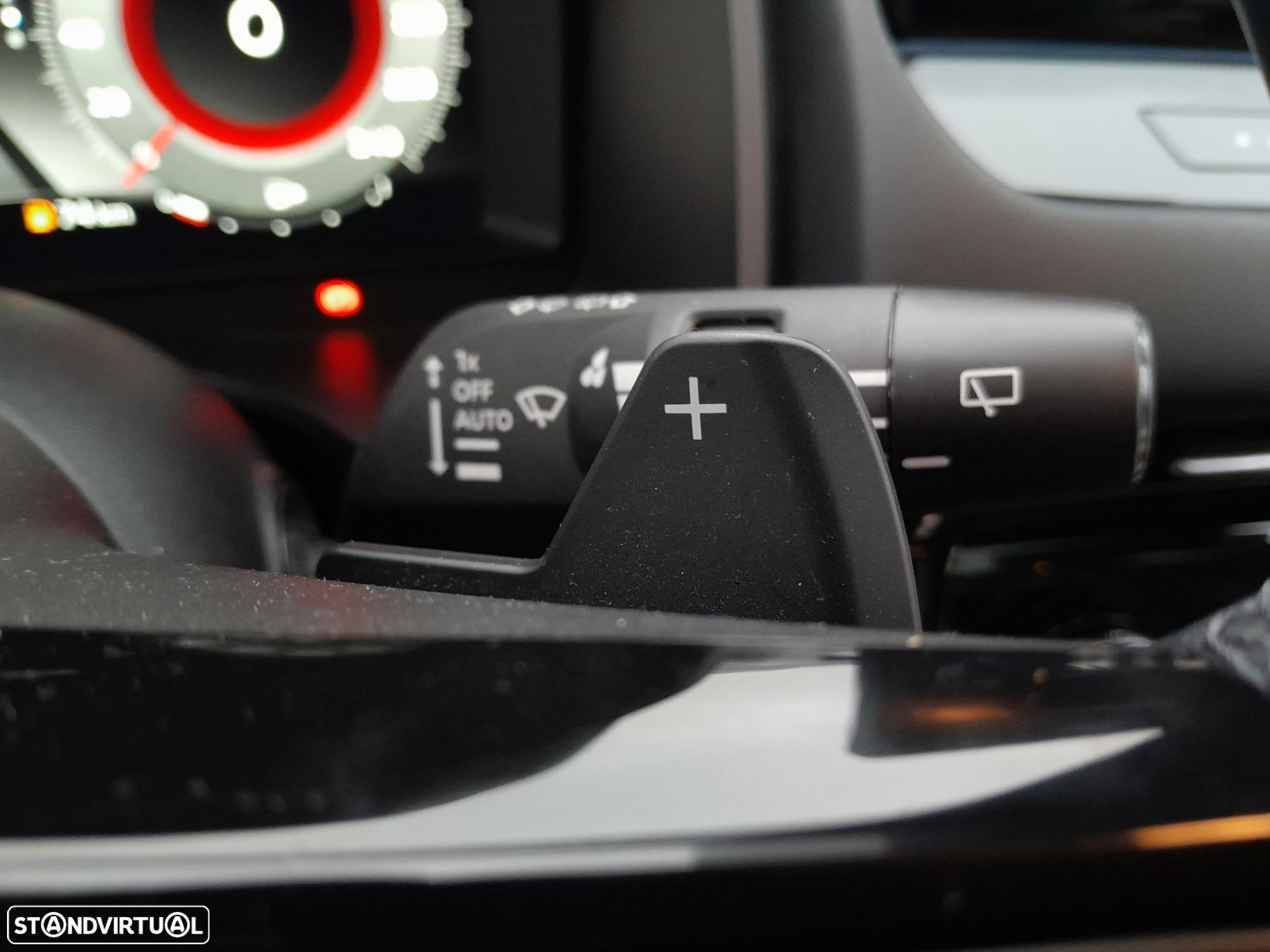 Nissan Qashqai 1.3 DIG-T N-Connecta LED+TT+SKY - 11