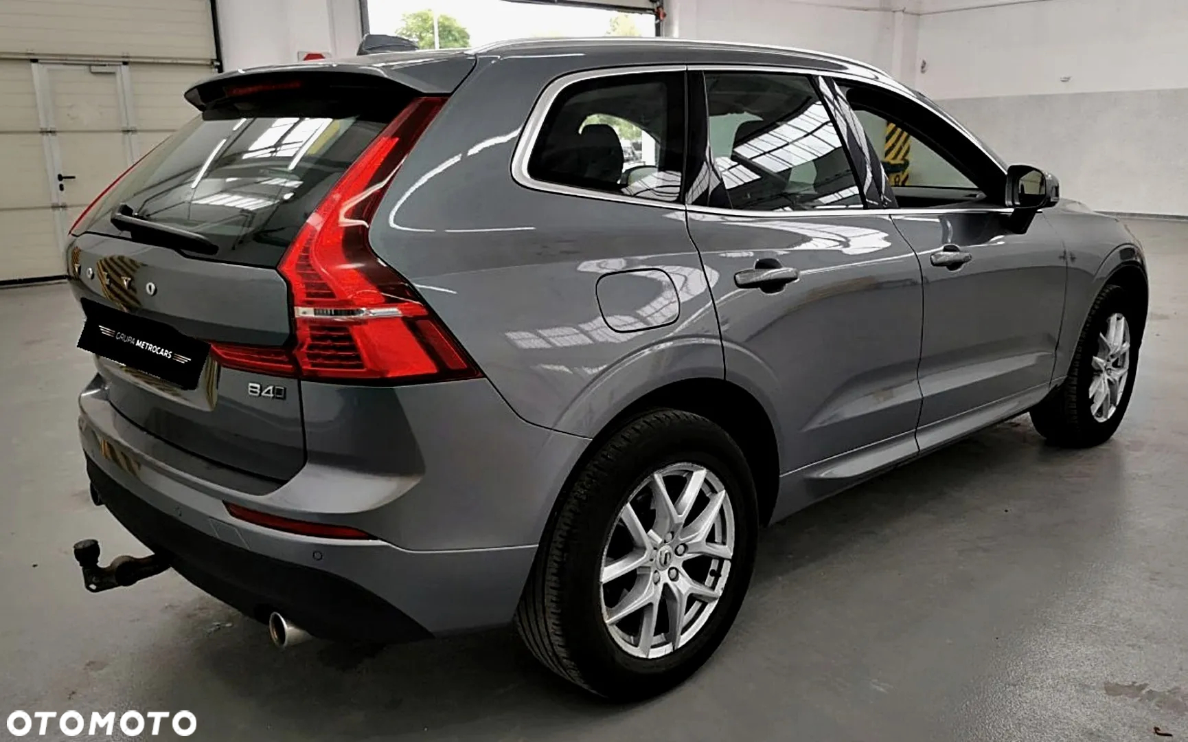 Volvo XC 60 B4 D AWD Geartronic Momentum Pro - 6