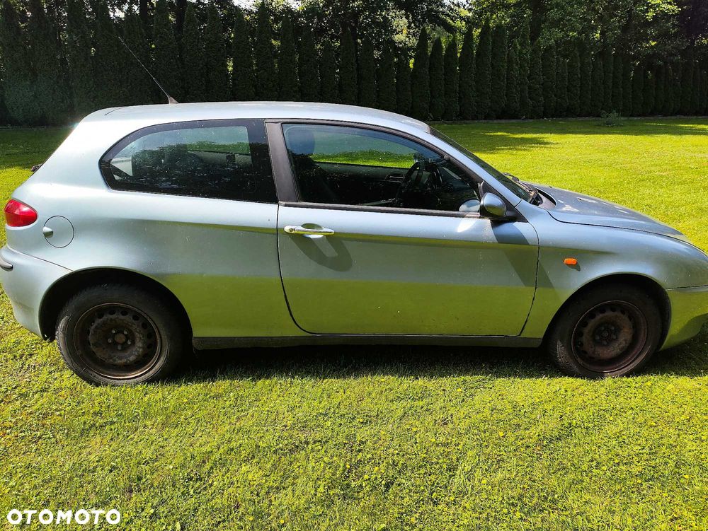 Alfa Romeo 146 - 7