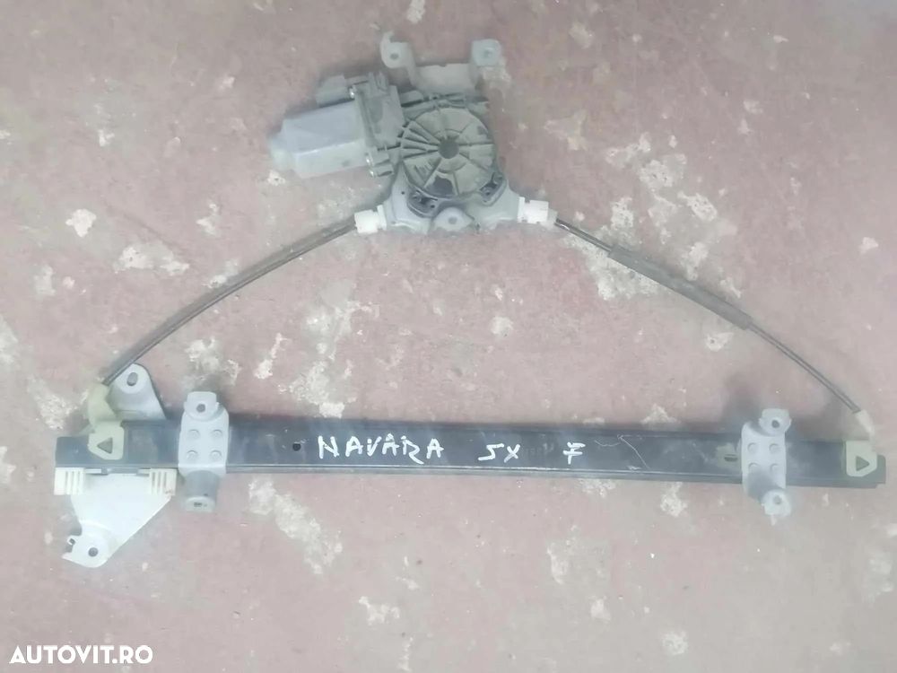 Macara motoras geam stanga / dreapta fata nissan navara d40 2011 402122b, 402121b
