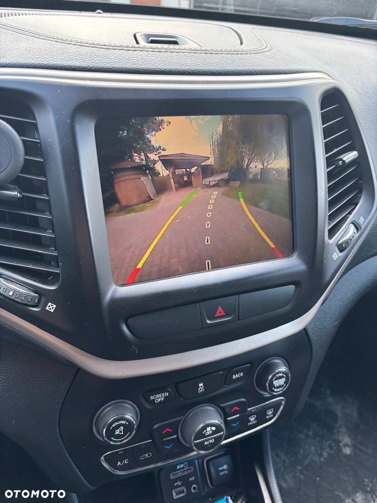 Jeep Cherokee 3.2 V6 Active Drive I Limited - 6