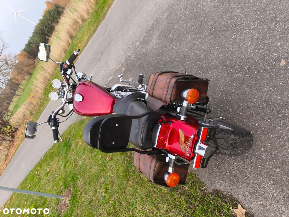 Honda Shadow - 13