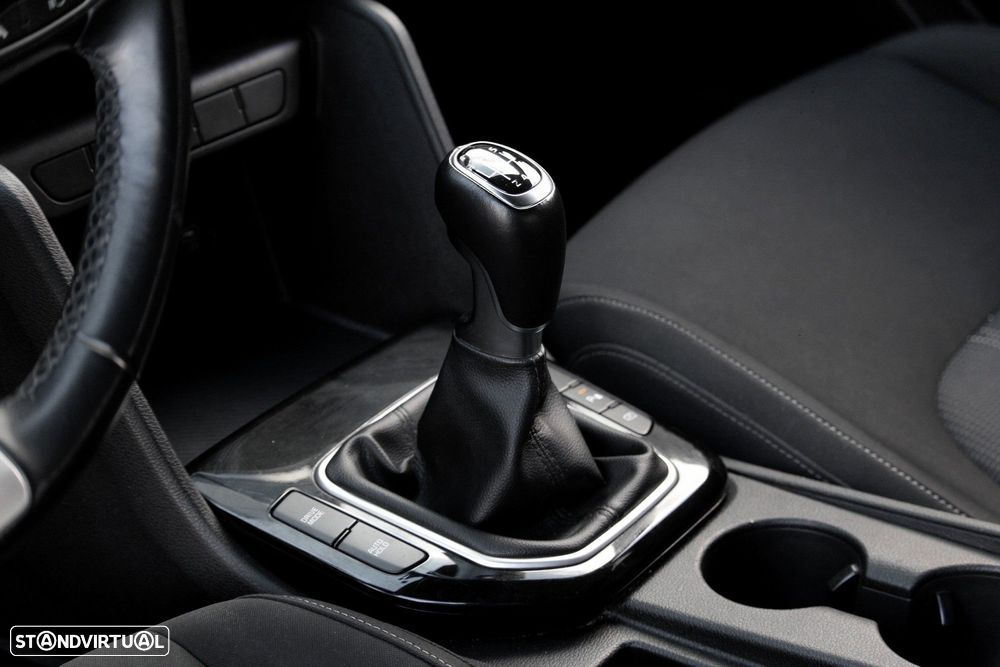 Kia Sportage 1.6 T-GDI Drive - 32