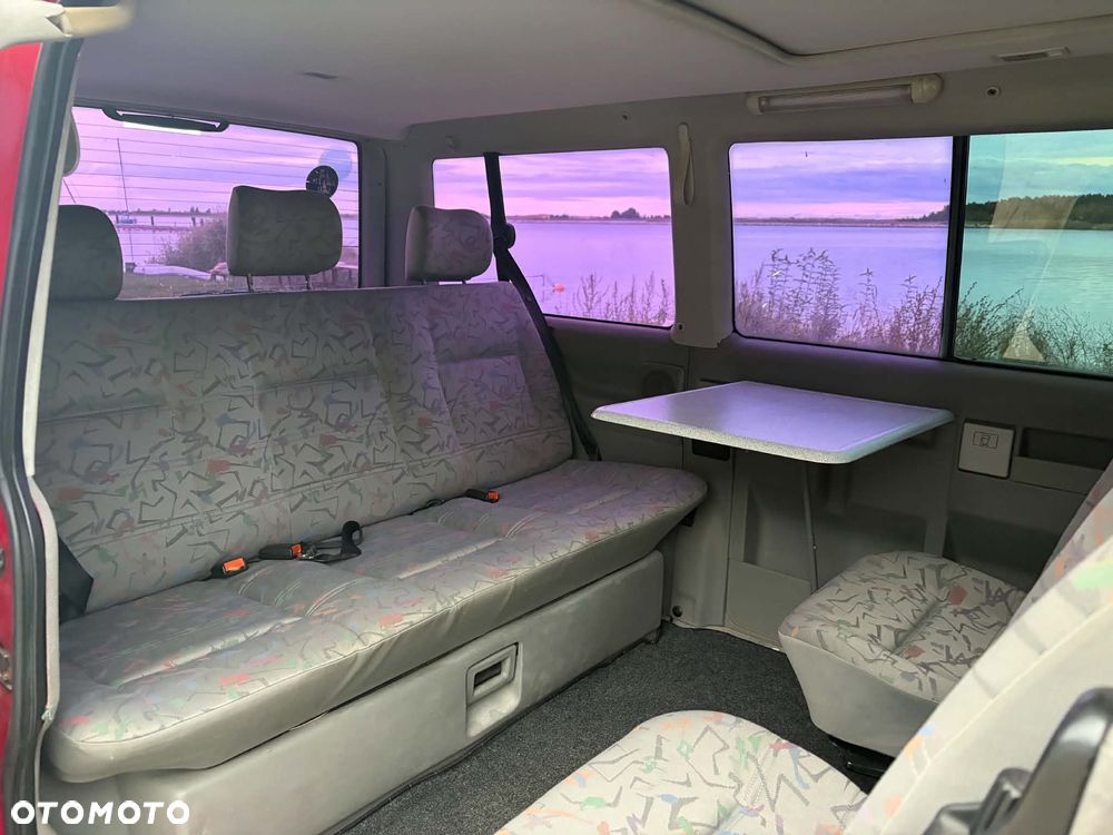Volkswagen Multivan 1996 photo 5
