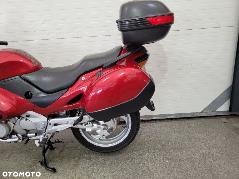 Honda NTV - 9
