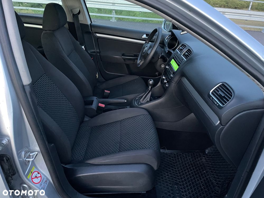 Volkswagen Golf Variant 1.6 TDI BMT Comfortline - 14