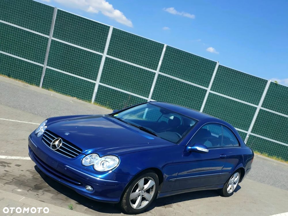 Mercedes-Benz CLK 270 CDI Avantgarde - 1