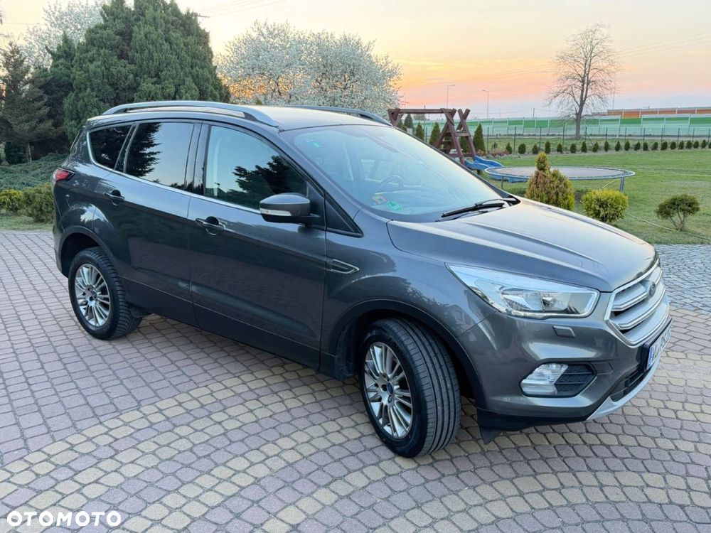 Ford Kuga - 39