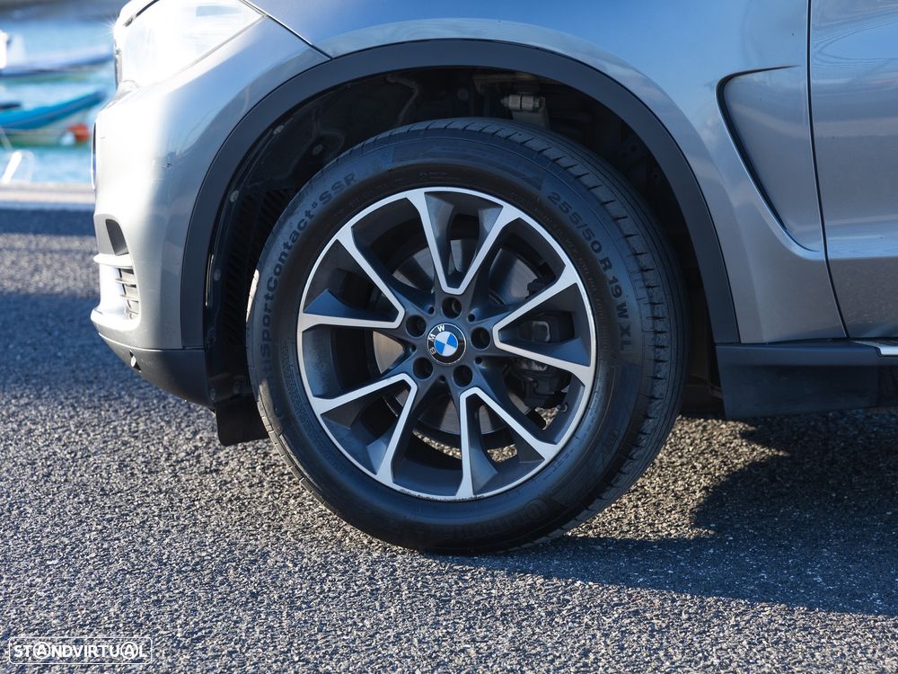 BMW X5 25 d sDrive Comfort 7L - 30
