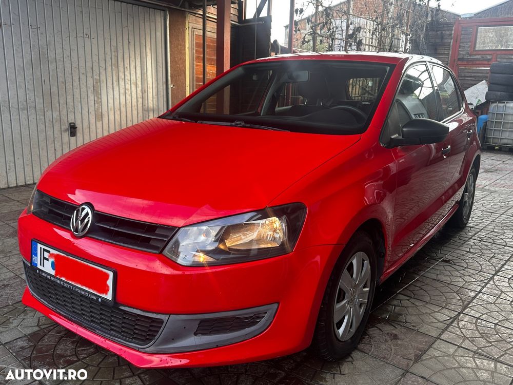 Volkswagen Polo 1.2 Attractive - 1