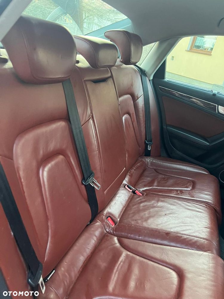 Audi A4 Limousine - 7