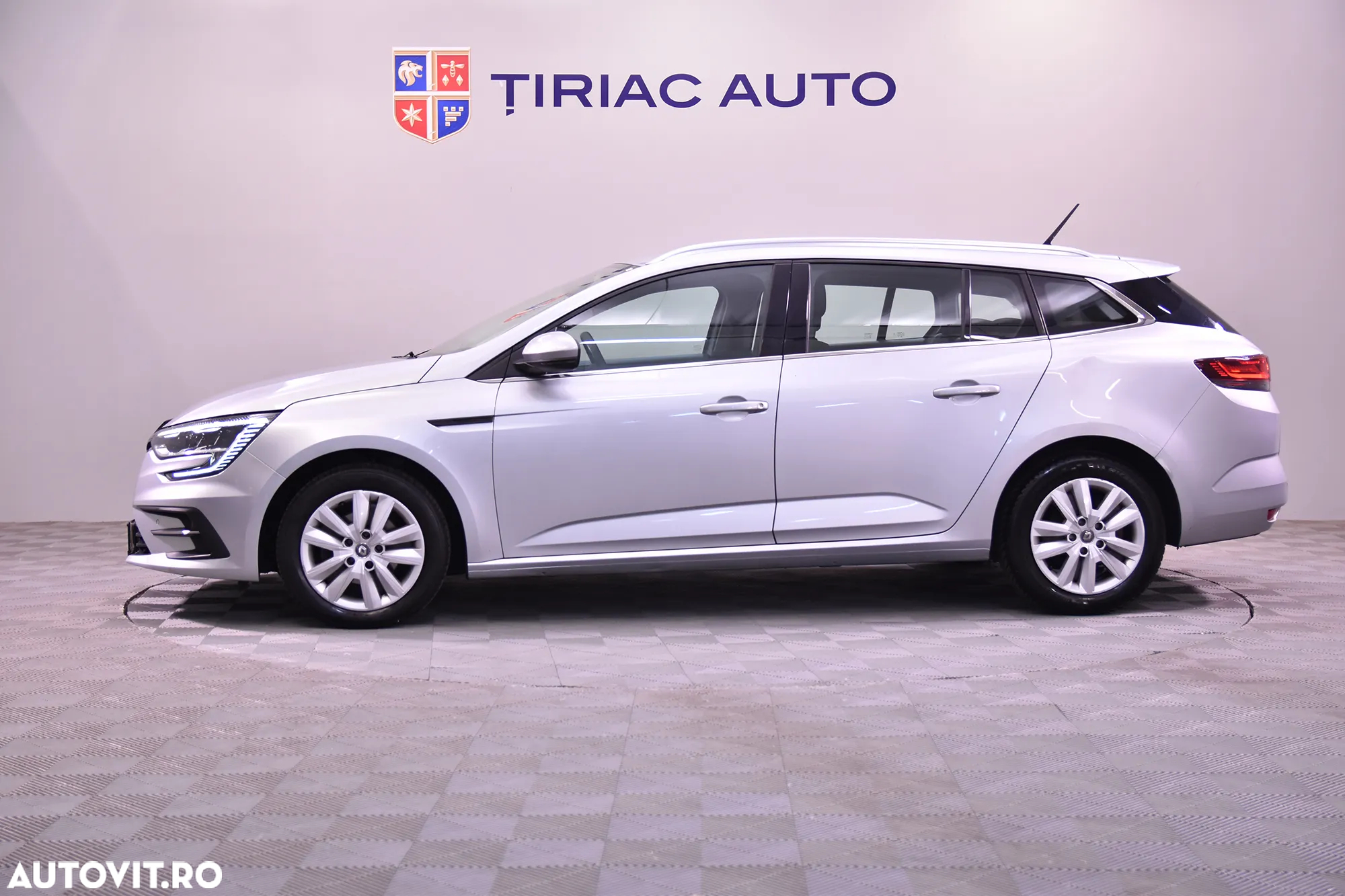 Renault Megane - 2