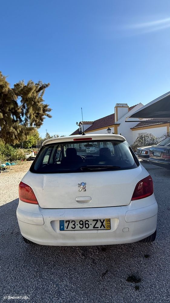 Peugeot 307 1.6 HDi XS Premium - 2