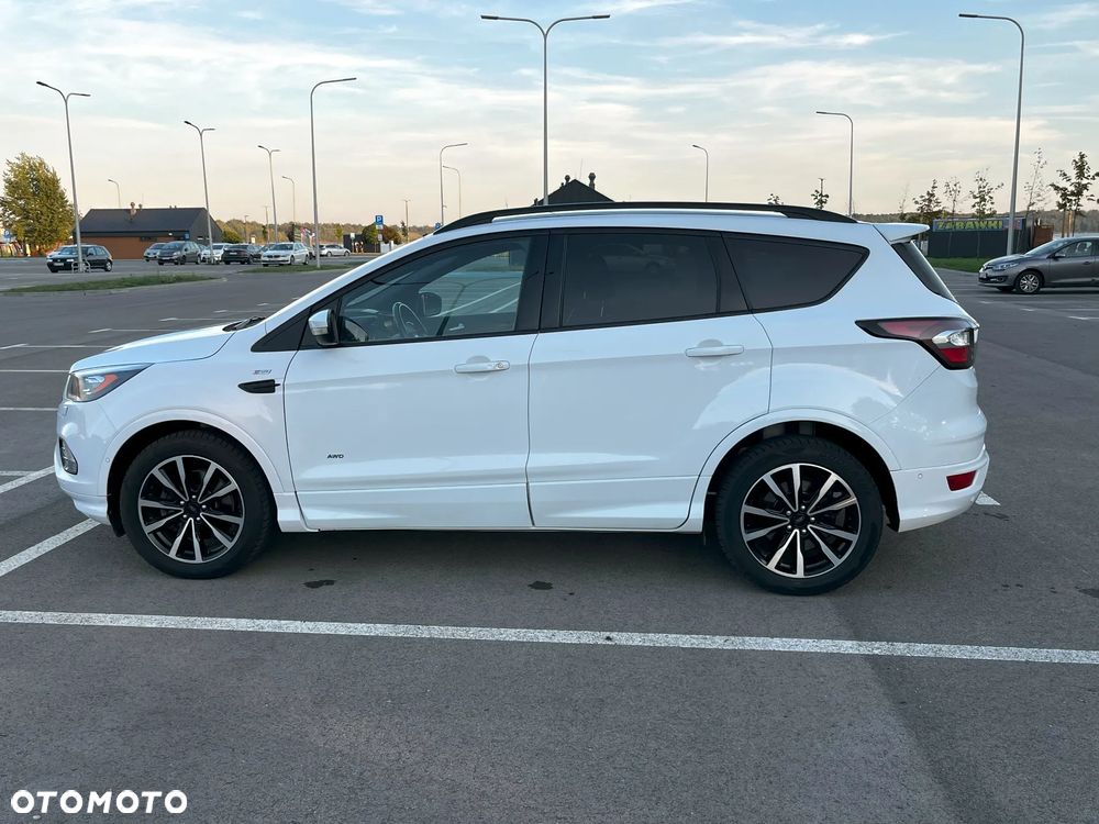 Ford Kuga 2.0 TDCi AWD ST-Line - 18