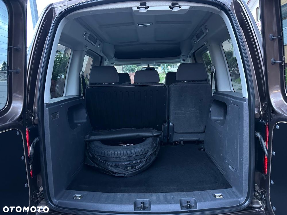 Volkswagen Caddy Highline - 22