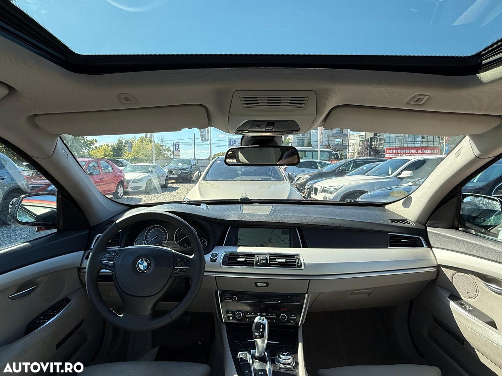 BMW Seria 5 530d xDrive Aut. GT - 25