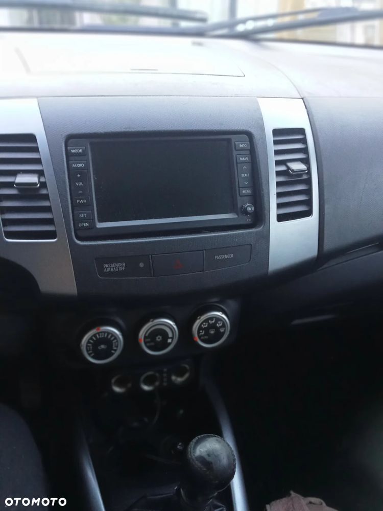 Peugeot 4007 HDI FAP 7-Sitzer Platinum - 17