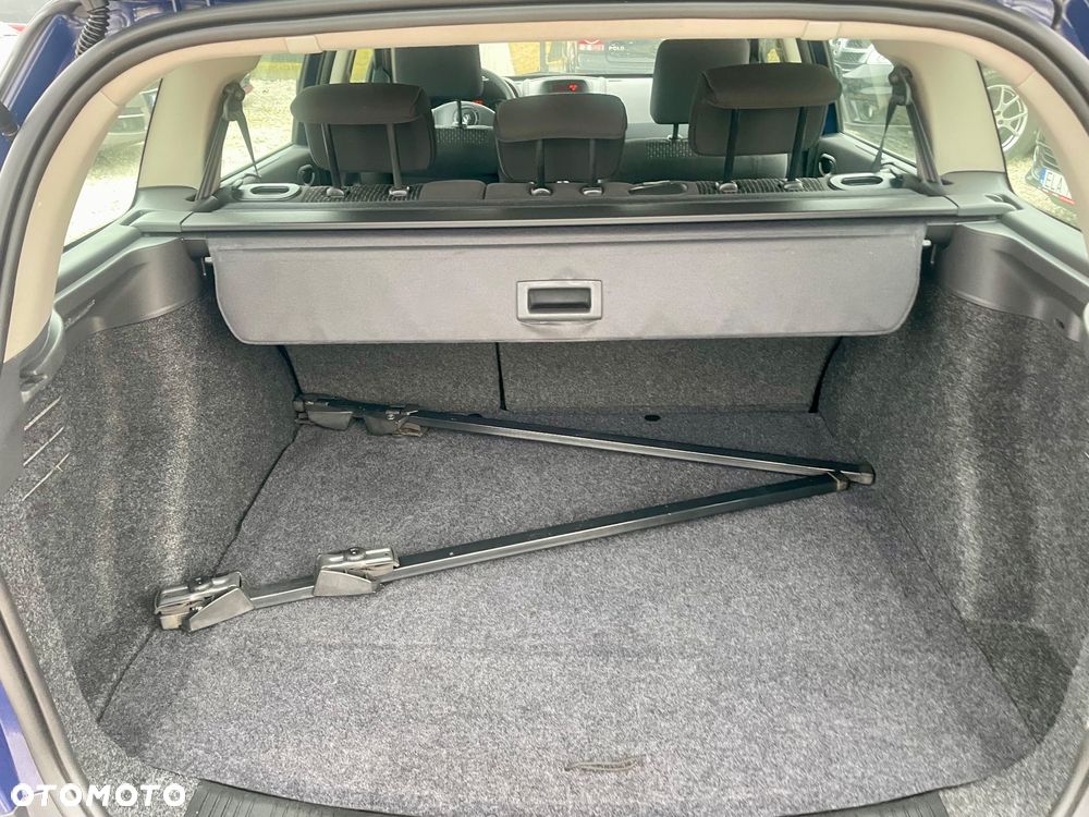 Renault Megane 1.6 RXE 16V - 32