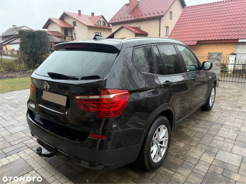 BMW X3 2.0d - 33